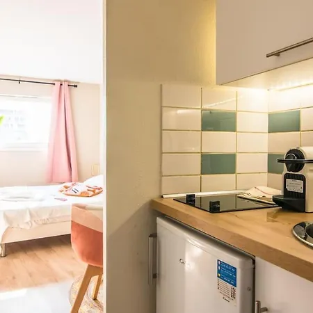 Le Lotus - Tram * Strasbourg